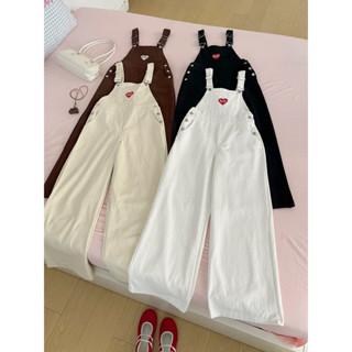 BUDDIES | Yếm jean trơn thêu tim chất dày dặn