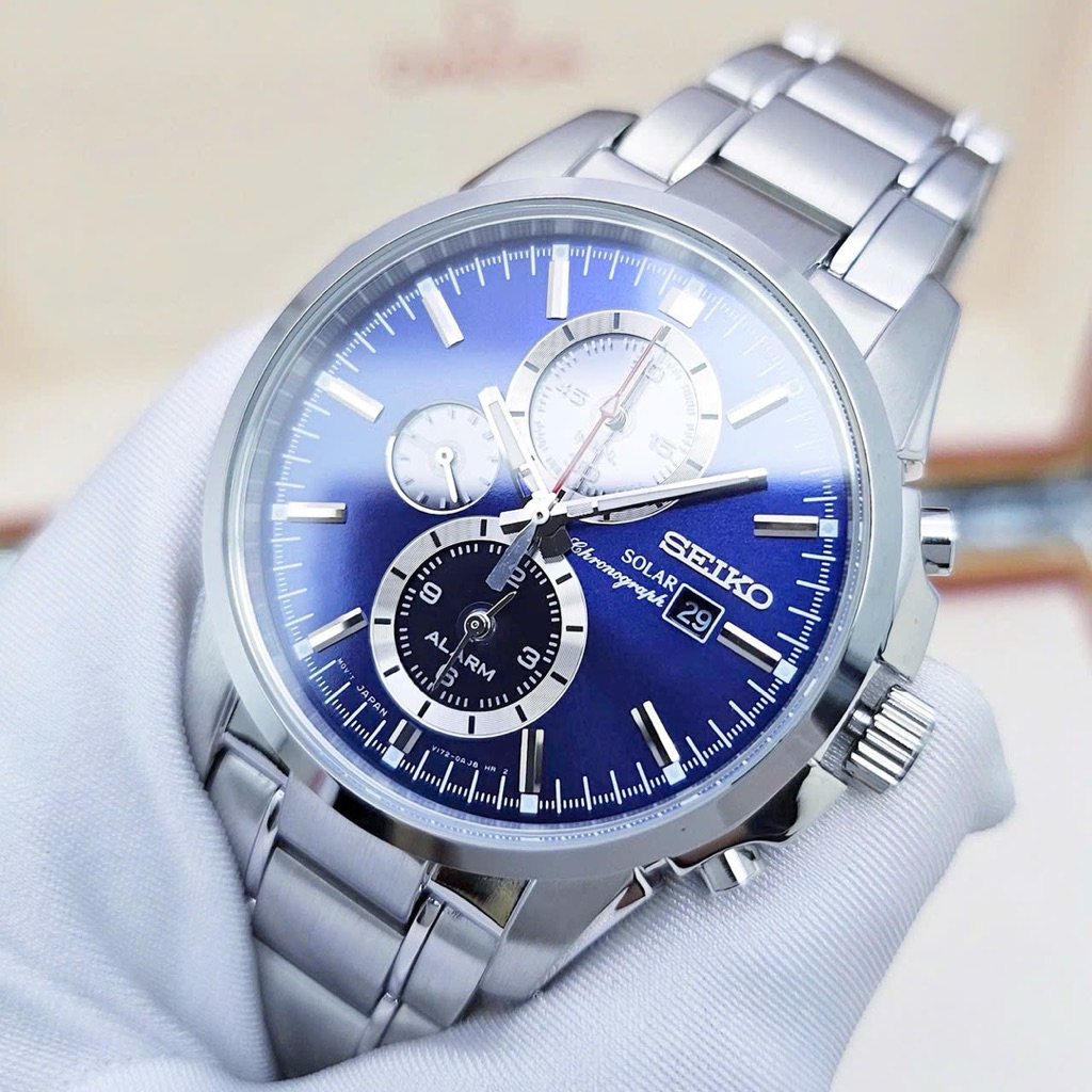 Đồng Hồ Nam Seiko SSC085P1 Solar Size 43 Chronograph Blue