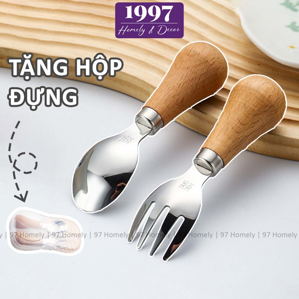 Bộ Thìa Nĩa Ăn Dặm Inox 304 97Homely Cán Gỗ Thông Cao Cấp Tặng Kèm Hộp Đựng DT250900701