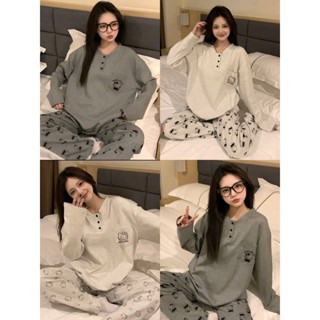  Set Bộ Nỉ Nữ Thu Đông Dài Tay Hình Hello Kitty Set Bộ Nỉ 2 Màu Áo Cổ Tròn Cài Cúc Kèm Quần Dáng Suông Siêu Xinh 