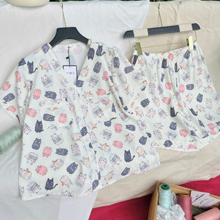 VIBES Đồ bộ mặc nhà nữ Pijama ngắn cổ V Vie Minnie x Milla Py Set