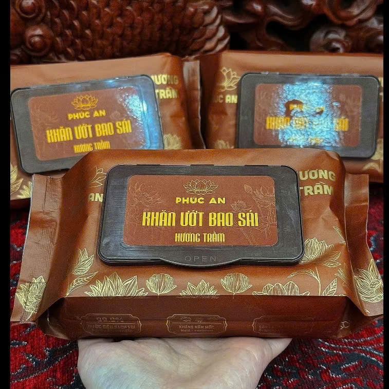1 Thùng 10 Gói Khăn Ướt Lau Ban Thờ Phúc An ,Khăn Ướt Bao Sái Hương Vị Trầm Tự Nhiên -DIEPANHSHOP26