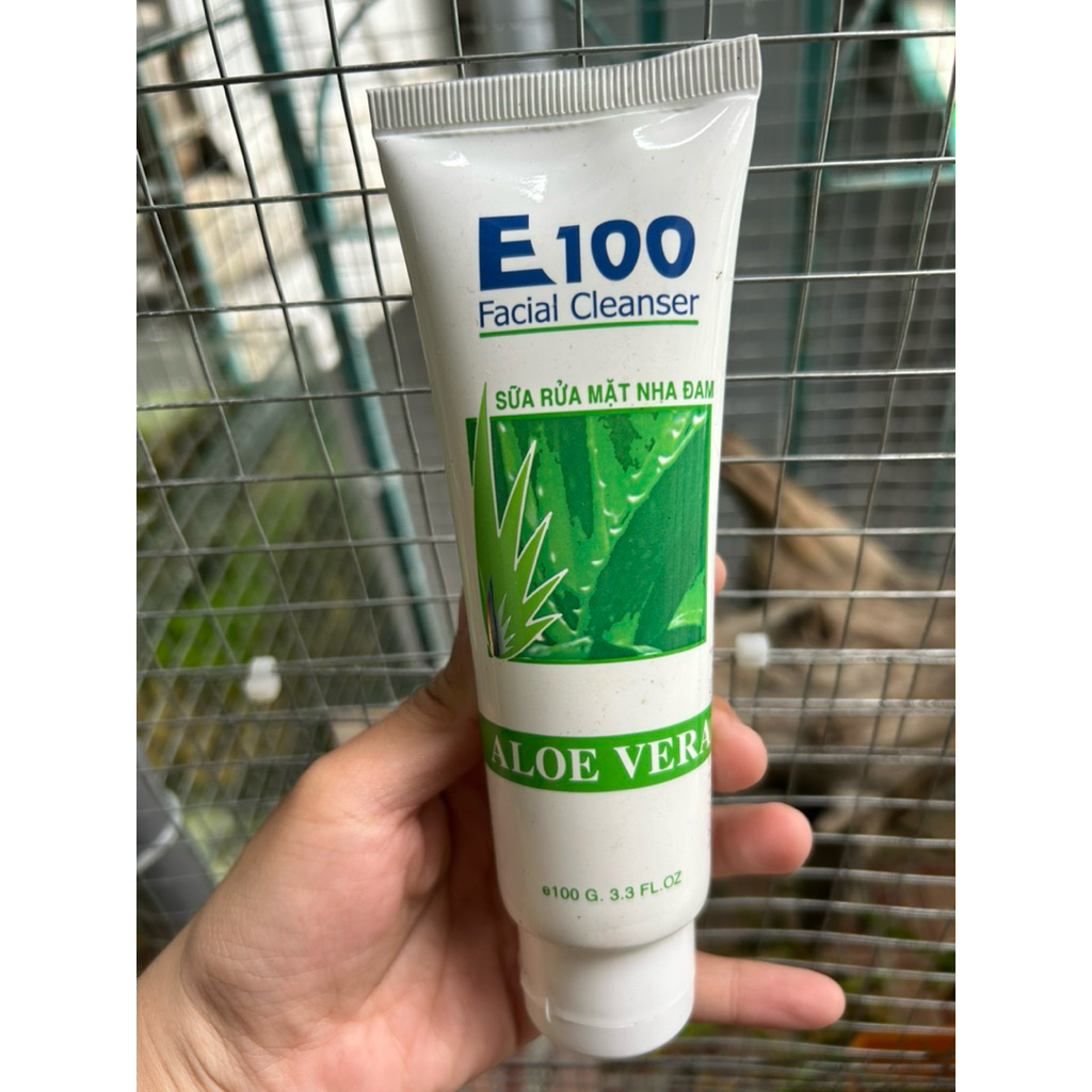 SỮA RỬA MẶT NHA ĐAM E100 (100g)