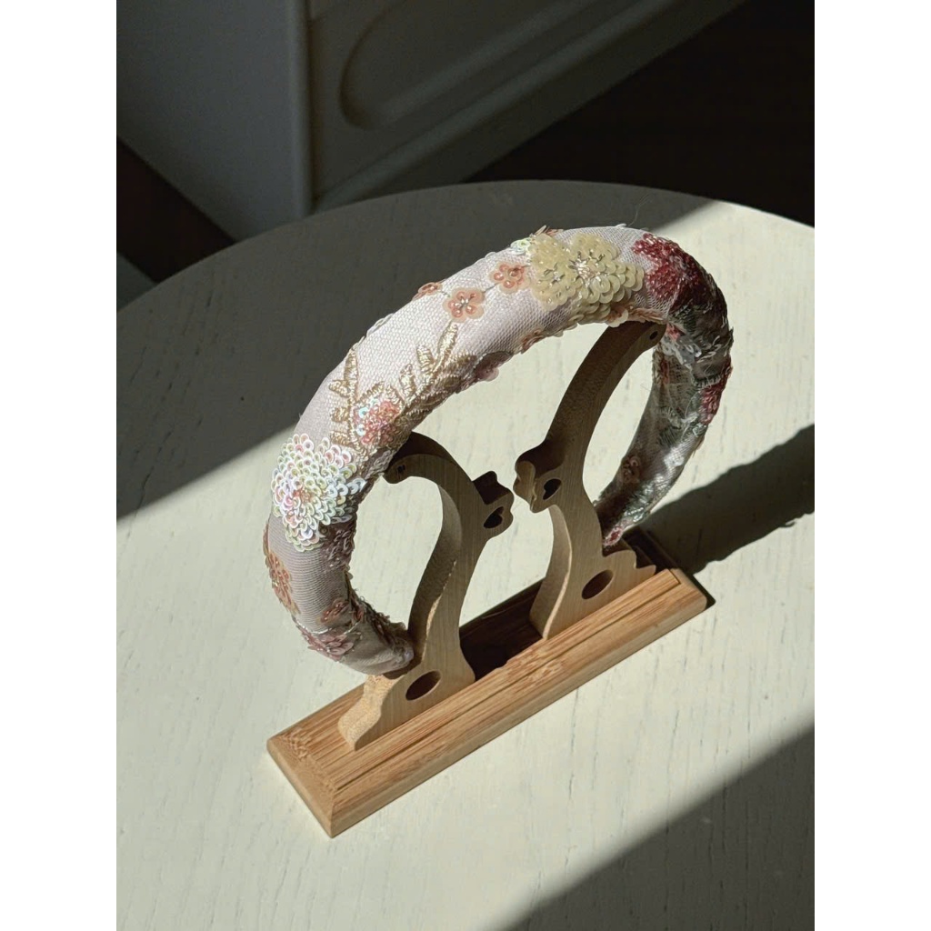 Mấn đính hoa thủ công LINN Design