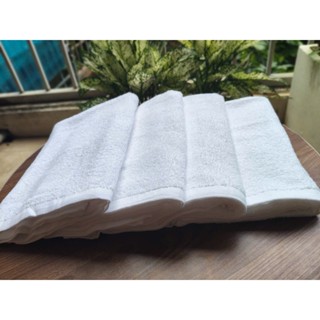   SIÊU RẺ Combo 4 khăn tắm khách sạn kt 60x120  Trọng lượng 210gr 