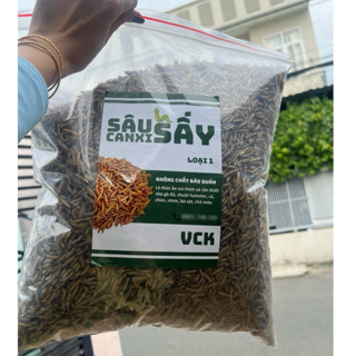 [G.I.Á SỈ] 1kg Sâu canxi sấy khô LOẠI 1, sâu sấy phồng vàng đều thơm, thức ăn ưa thích của gà đá, chim, cá, hamster