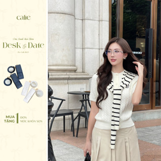 (Desk to Date) Áo dệt kim cổ tròn thêu ngực kèm khăn, chất liệu mềm mát, co dãn tốt thời trang nữ Calie Af177