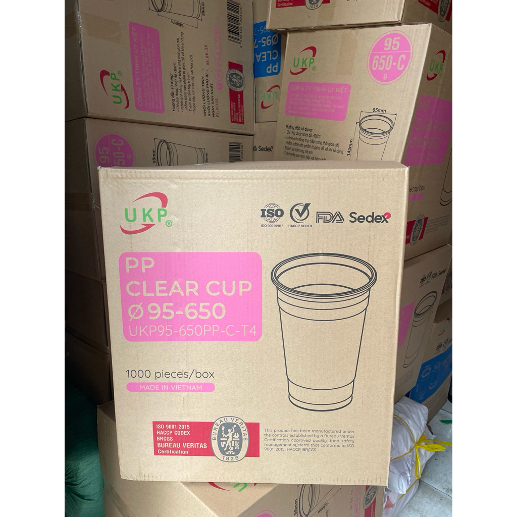 [1000] LY 650ML UKP THÁI HỒNG PHI 95 ( không nắp)