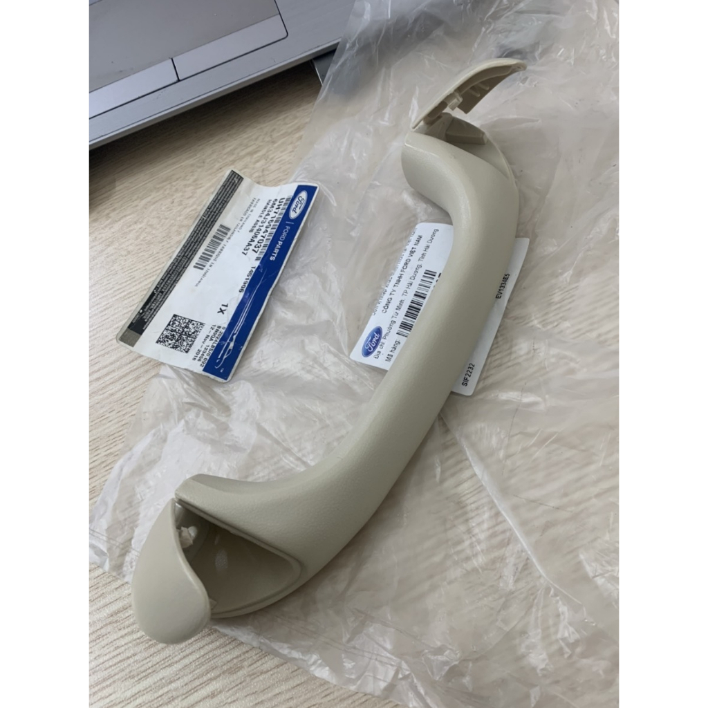 Tay vịn trần xe Ford Everest ,Ford Ranger ,mazda