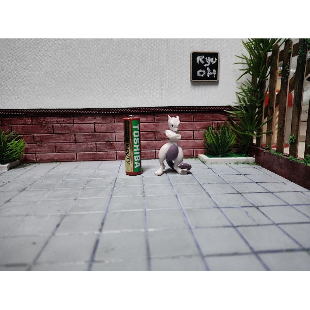 mô hình pokemon Mewtwo