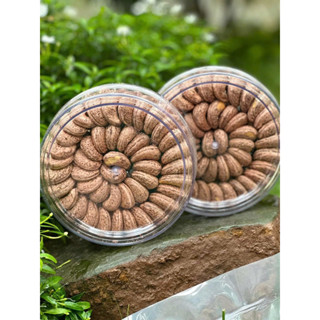 Hạt điều xếp hoa