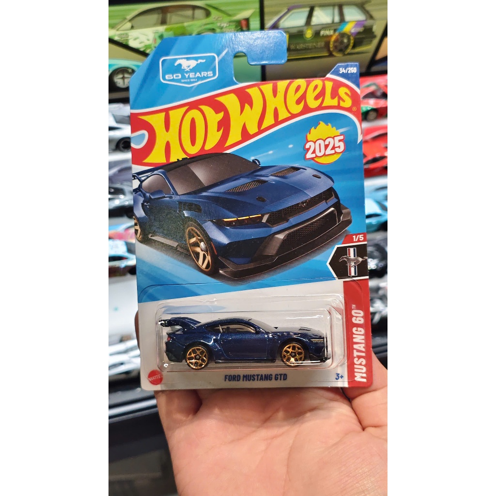 Xe mô hình Hot Wheels Ford Mustang GTD ( Xanh Đậm )