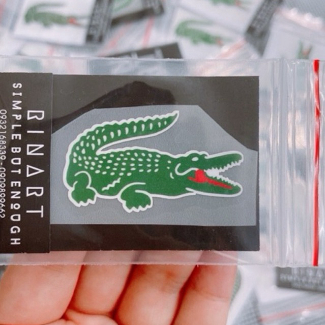 Decal Logo Sticker Patch in áo ủi trực tiếp lên vải hình cá sấu xanh