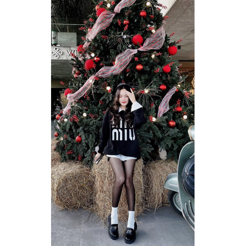𝙏𝒉𝙖𝒐𝙫𝒊_𝑼𝙡𝒍𝙯𝒂𝙣𝒈// Áo Len Sweater Nam Nữ MIU MIU siêu hot hit Form rộng Hàn Quốc Chất Len Lông thỏ mềm mịn | BigBuy360 - bigbuy360.vn