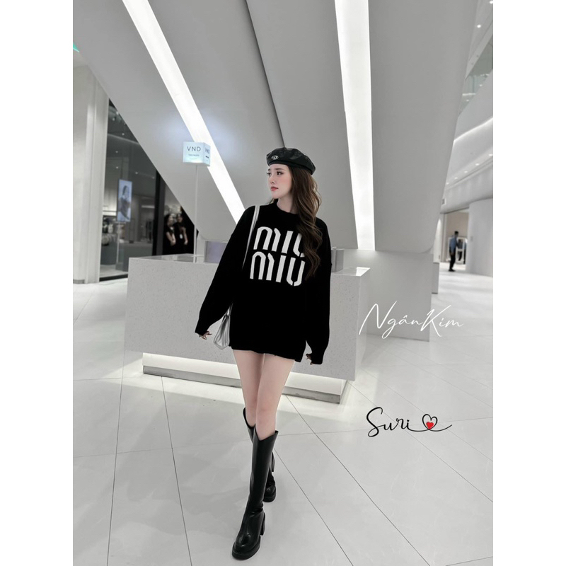 𝙏𝒉𝙖𝒐𝙫𝒊_𝑼𝙡𝒍𝙯𝒂𝙣𝒈// Áo Len Sweater Nam Nữ MIU MIU siêu hot hit Form rộng Hàn Quốc Chất Len Lông thỏ mềm mịn | BigBuy360 - bigbuy360.vn
