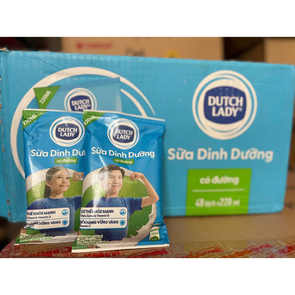 [HỎA TỐC HCM] Thùng 48 bịch Sữa Dutch Lady - 220ml có đường/không đường mẫu mới nhất