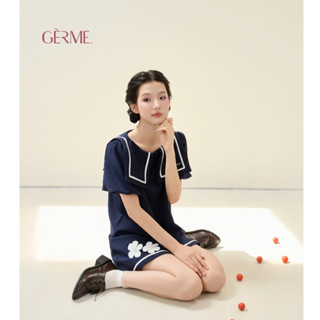 GERME Set đồ công sở nữ Cindi Set Áo cổ thủy thủ bản vuông tay phồng AVNH082508, Chân váy dáng A thêu hoa VVNH082508