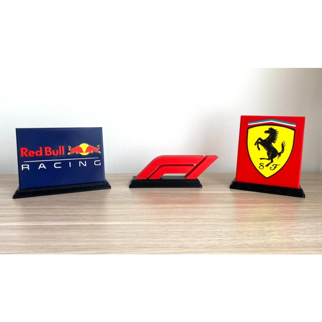 Logo F1, RED BULL, FERARI để bàn trưng bày