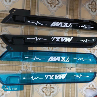 vè che mưa howo max