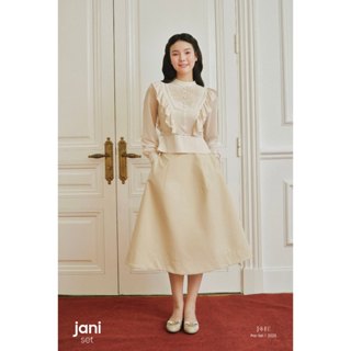  JOIE DES ROSES - Set áo sơ mi phối cổ bỏ ren và chân váy xòe A cạp cao JANI SET 