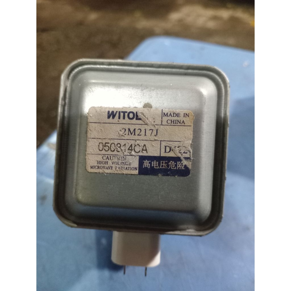 Đèn cao áp lò vi sóng SHARP WITOL 2M217J D422 còn đẹp 😍. Hàng đã qua sử dụng, hàng zin theo máy SHAR