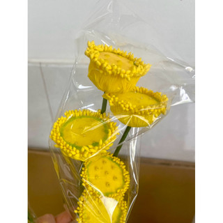 Nhuỵ sen màu vàng ( đơn giá 1 cái)