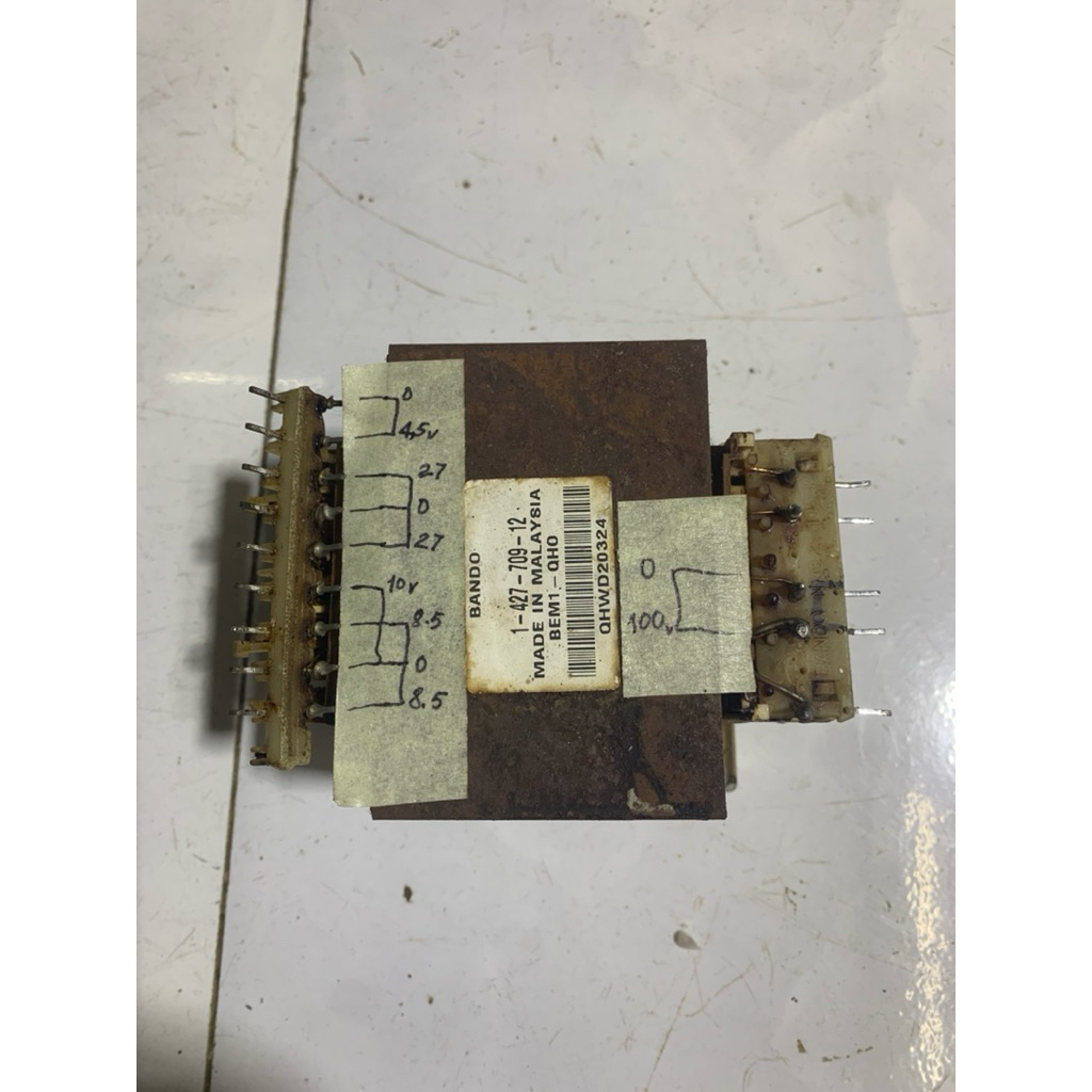 Tăng phô, biến áp tháo Amply Nhật BANDO 1-427-709-12 điện vào 0-100v; điện ra 27v đôi, 8.5v đôi, 4.5