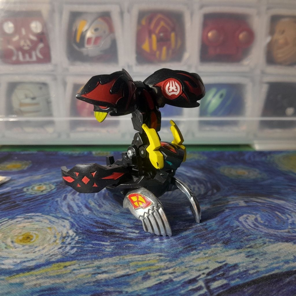 Mô hình Bakugan: BakuTech Destroy Munikis