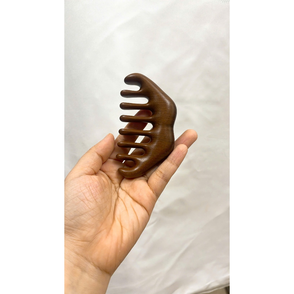 LƯỢC MASSAGE GỖ ĐÀN HƯƠNG TOÀN THÂN ĐA NĂNG GIÚP THƯ GIÃN CƠ THỂ, GIẢM CĂNG THẲNG MỆT MỎI, CẢI THIỆN