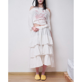  MOODSWINGS - Váy dài nhiều tầng cuộn lưng KIM LAYERS MAXI DRESS 