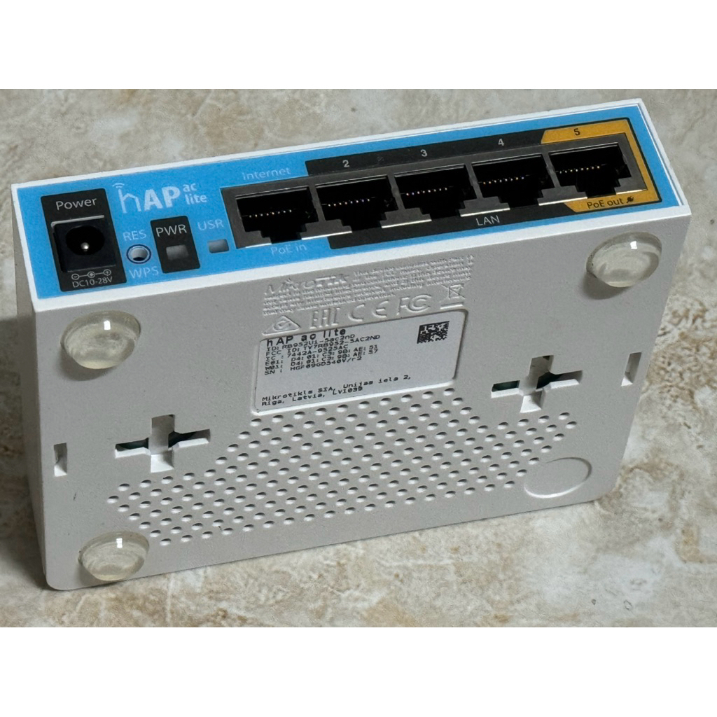 (Hàng cũ) Cân bằng tải Mikrotik RB952Ui-5ac2nD (hAP ac lite)
