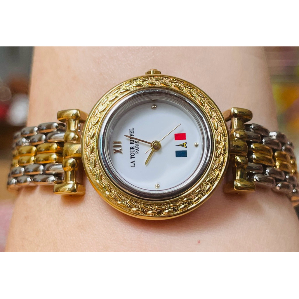 Đồng hồ La Tour Eiffel Paris Pháp full hộp siêu đẹp.