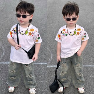  Set áo thun quần bò dài ống xuông rách cho bé trai hoa lá nhiều chi tiết phong cách hàn quốc,TPKIDS M1054  