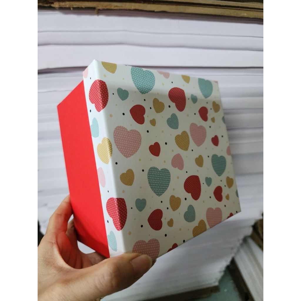 HỘP QUÀ  14X14 CAO 10CM