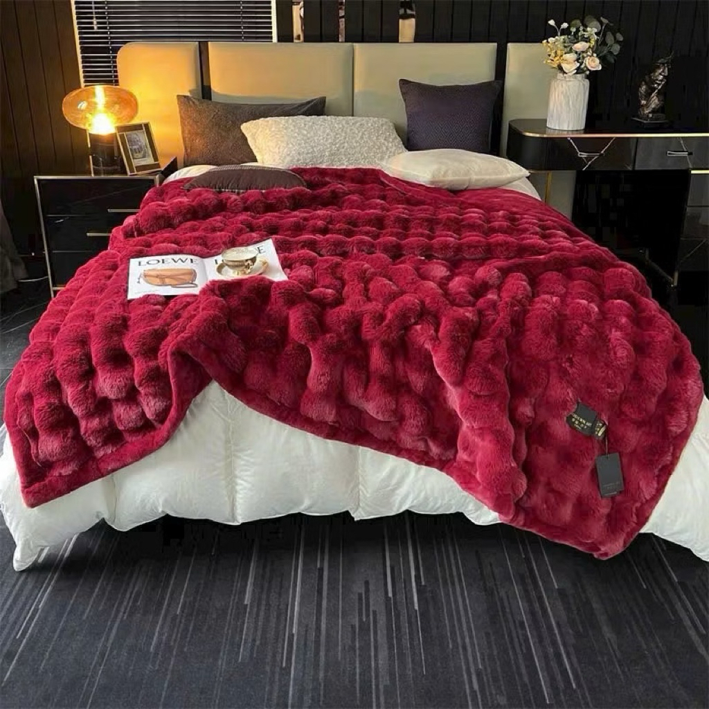 Chăn Hồ Ly Modern Art 200x230 – Chăn Lông Cao Cấp, Mềm Mịn, Tặng Túi Da Đỏ. MOON DECOR CHĂN GA GỐI