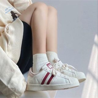  Giày thể thao nam nữ superstar sò đỏ mận thêu hoa tặng kèm hộp dây in hình ngôi sao 