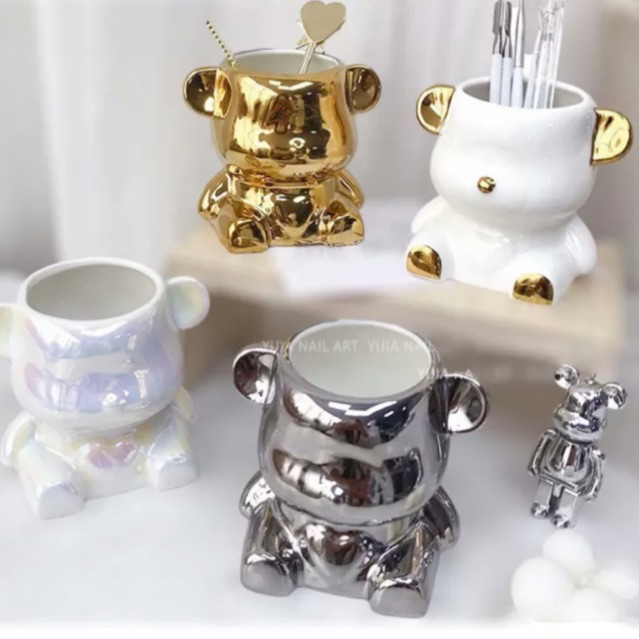 Ly gấu sứ đựng cọ