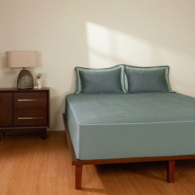 Bộ ga gối cao cấp Everon Soild hiện đại sang trọng (Bộ ga chun chần: 1 ga chun chần+2 vỏ gối nằm - BST2026 Đơm Hoa)