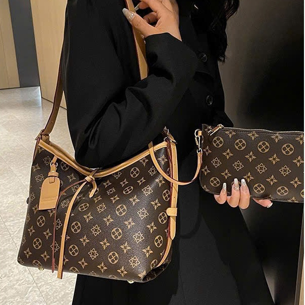 Túi xách nữa dáng tote công sở sz 25-30cm full box(l203)