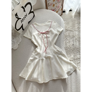  Đầm Kiểu Nữ Màu Kem Viền Hồng Anna - Dyna Dress 