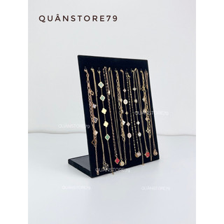 Giá treo dây chuyền đẹp nhung màu đen nhìu mẫu đẹp trang trí cho shop Quânstore79