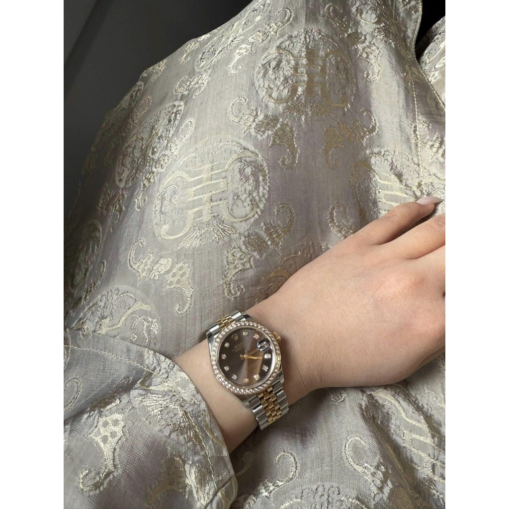 Vải lụa may áo dài, Họa tiết thọ dơi-14-Thọ dơi ghi kem, lụa Nhungsilk,Lụa cao cấp | Nhaxa Silk |