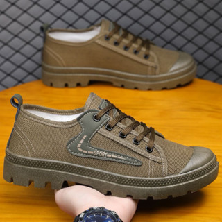 Giày lao động công trường đế gân đúc nguyên khối chống trượt tốt