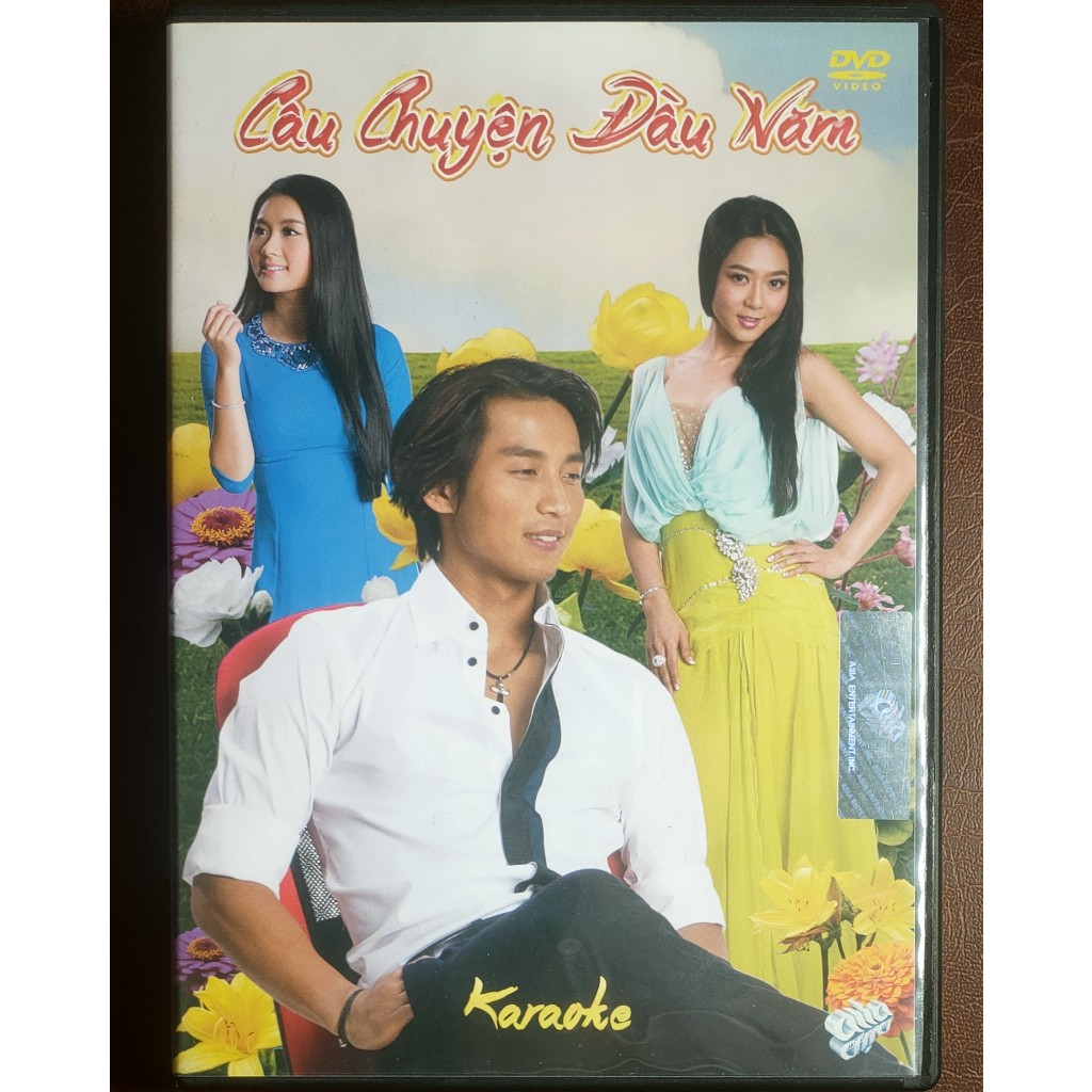 Đĩa DVD Karaoke Nhiều Ca Sĩ - Câu Chuyện Đầu Năm (Gốc Chính Hãng, Made In USA)