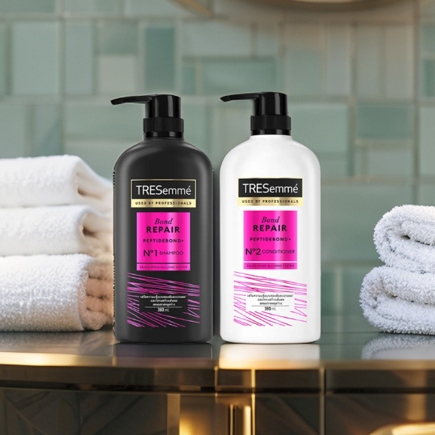 Combo 2 Chai Tresemmé Thái Lan Đen Gội 370ml + Trắng Xã 370ml