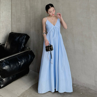 𝐋𝐮𝐓𝐚 | Váy hai dây xếp li ngực