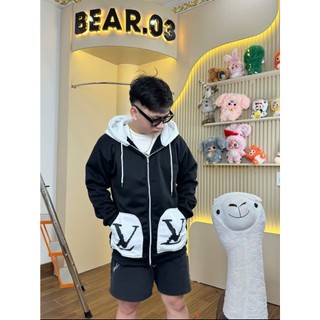 Áo Khoác Hoodie Phối Túi In Lệ Vi Siêu Chất. Áo Hoodie Nam Nữ Túi In Eo Vì Phối Mũ 2 Lớp Chất Vải Nỉ Tàu.