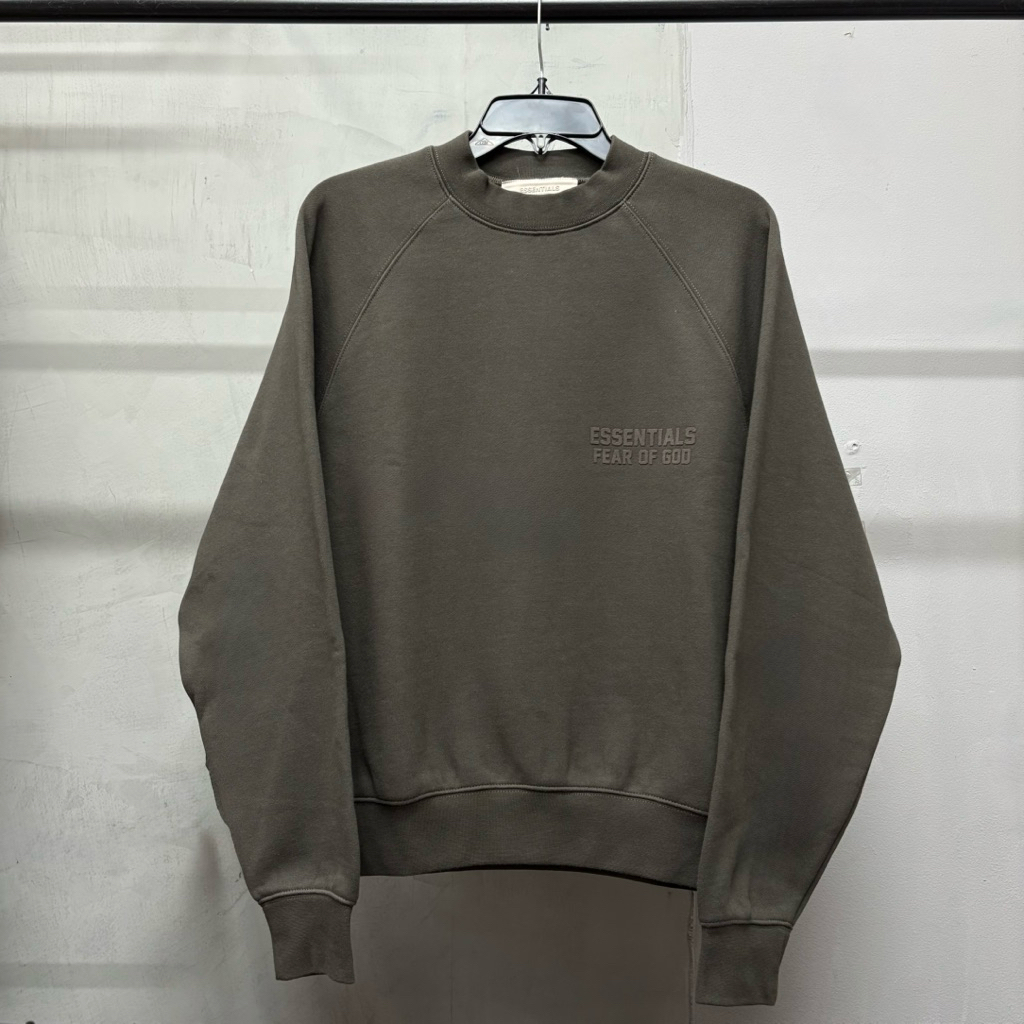 [CHÍNH HÃNG] Áo Thun Sweater Fear of God Essentials Off Black (SS22)