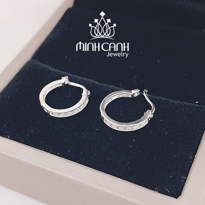 Khuyên Tai Bạc Tròn Nạm Đá - Minh Canh Jewelry