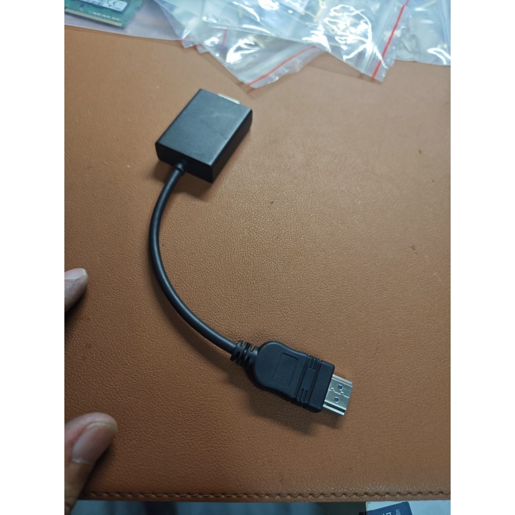 Cable chuyển HDMI to VGA